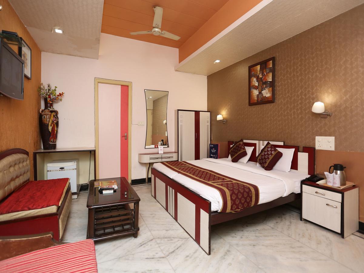 Hotel Moti Palace Agra  Exterior foto