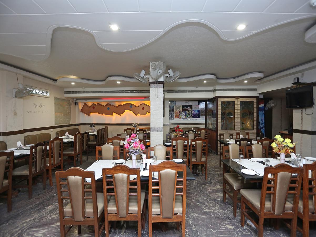 Hotel Moti Palace Agra  Exterior foto