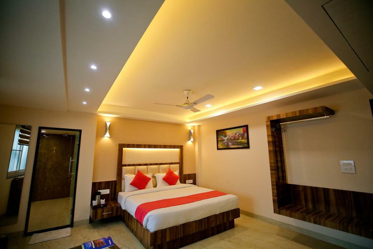 Hotel Moti Palace Agra  Exterior foto